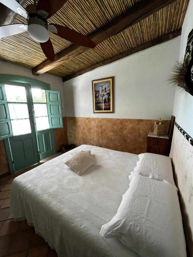Hostal Graziosa Stanza Campidanese Su Segundu Oristano Exterior foto